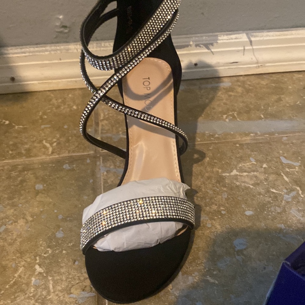 “Black Glitter High Heels by “___brand__ “ - Picture 4 of 5